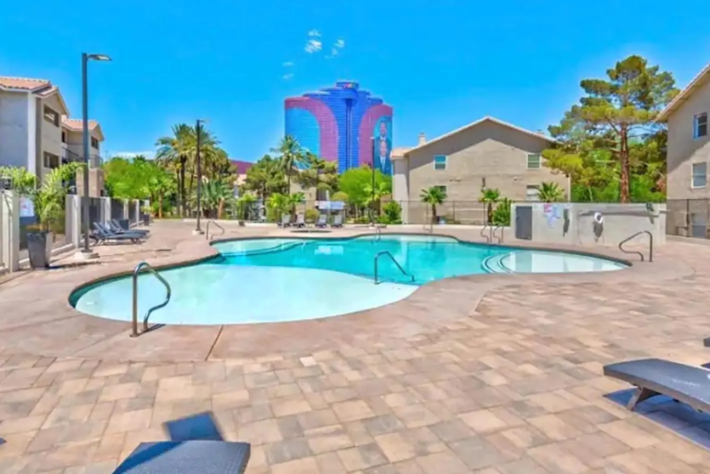 Upgraded & Stylish, Pool, Hot Tub, Walk To Strip! Apartment Las Vegas
