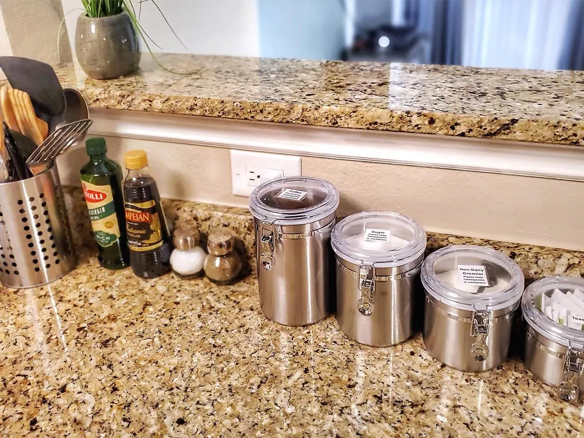 Upgraded & Stylish, Pool, Hot Tub, Walk To Strip! Apartment Las Vegas