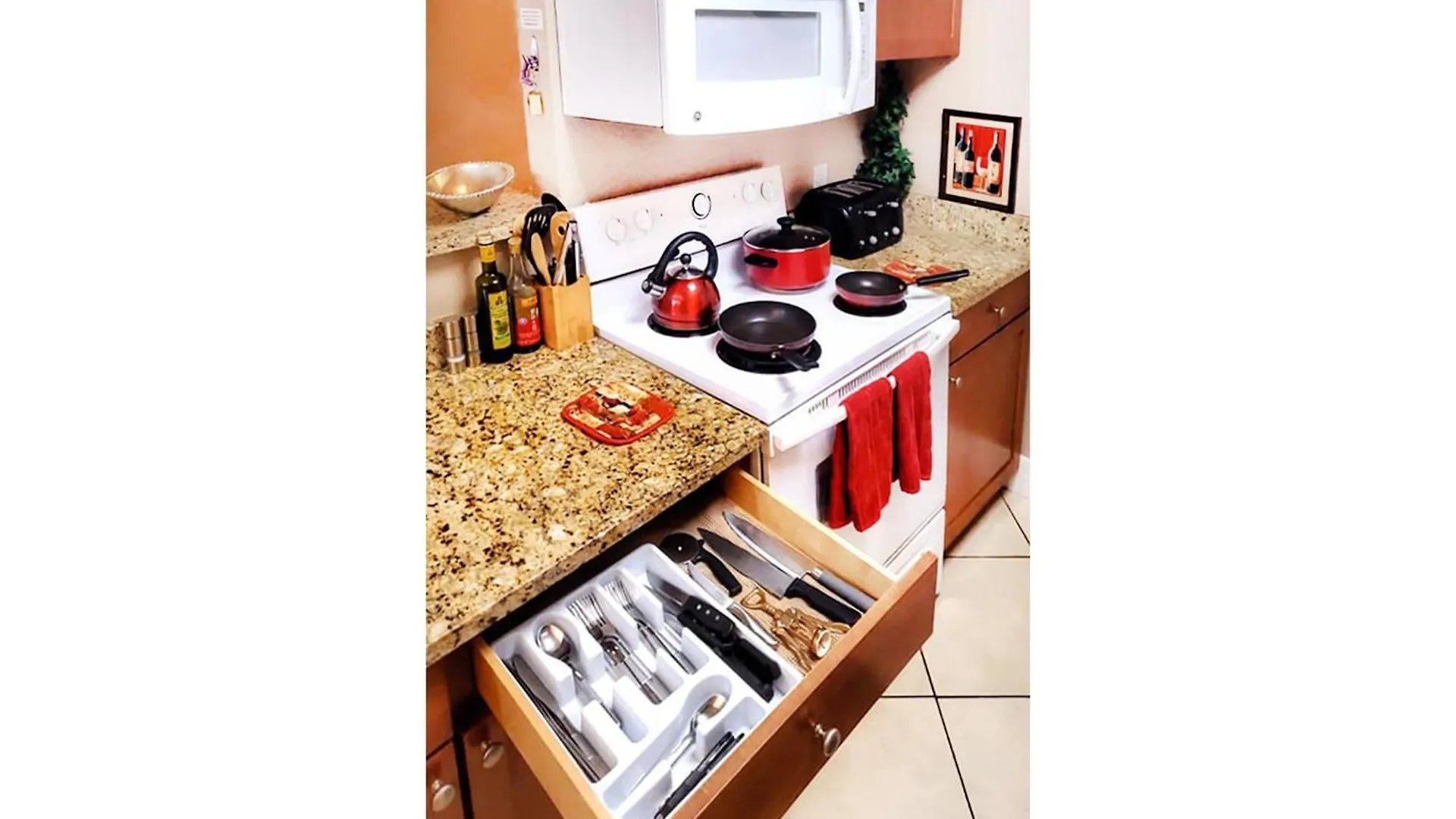 Upgraded & Stylish, Pool, Hot Tub, Walk To Strip! Apartment Las Vegas