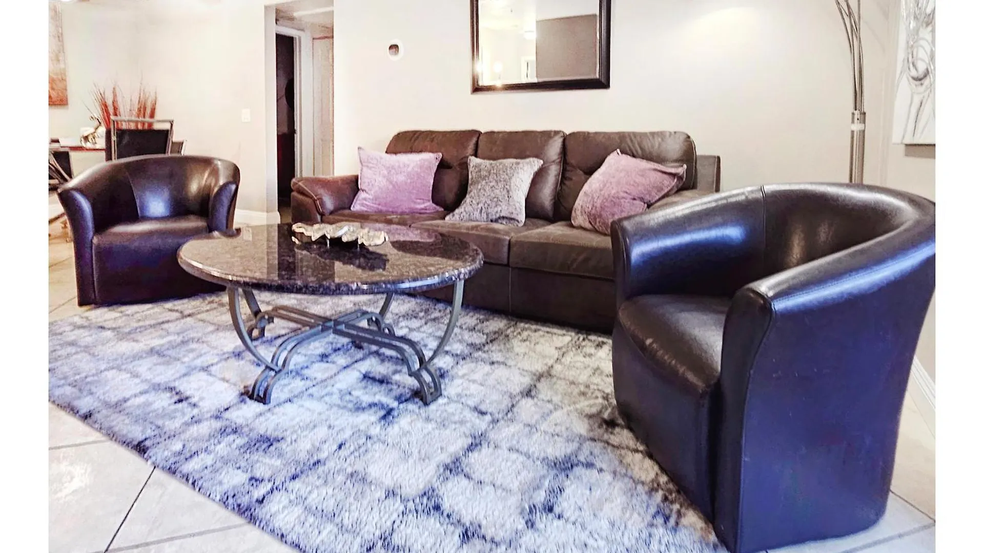 Upgraded & Stylish, Pool, Hot Tub, Walk To Strip! Apartment Las Vegas